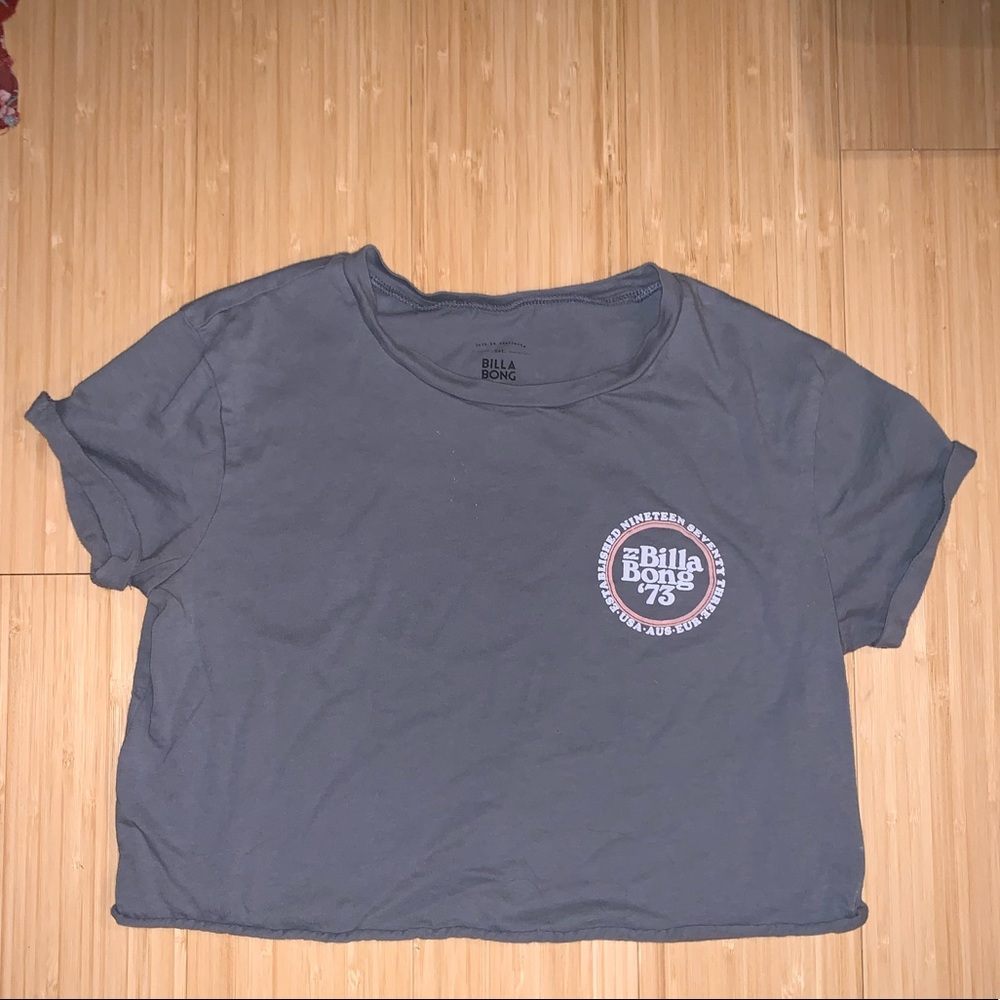Women’s Billabong cropped t-shirt